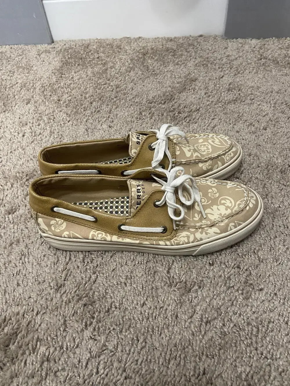 Sperry Top-Sider Boat Shoes Womens Size 9 Beige Floral Print Canvas Nautical